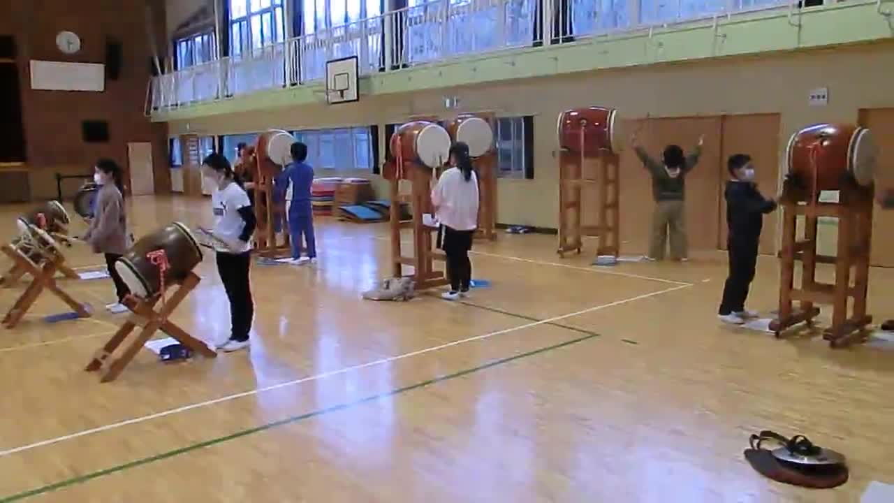 祝い太鼓の練習⑤