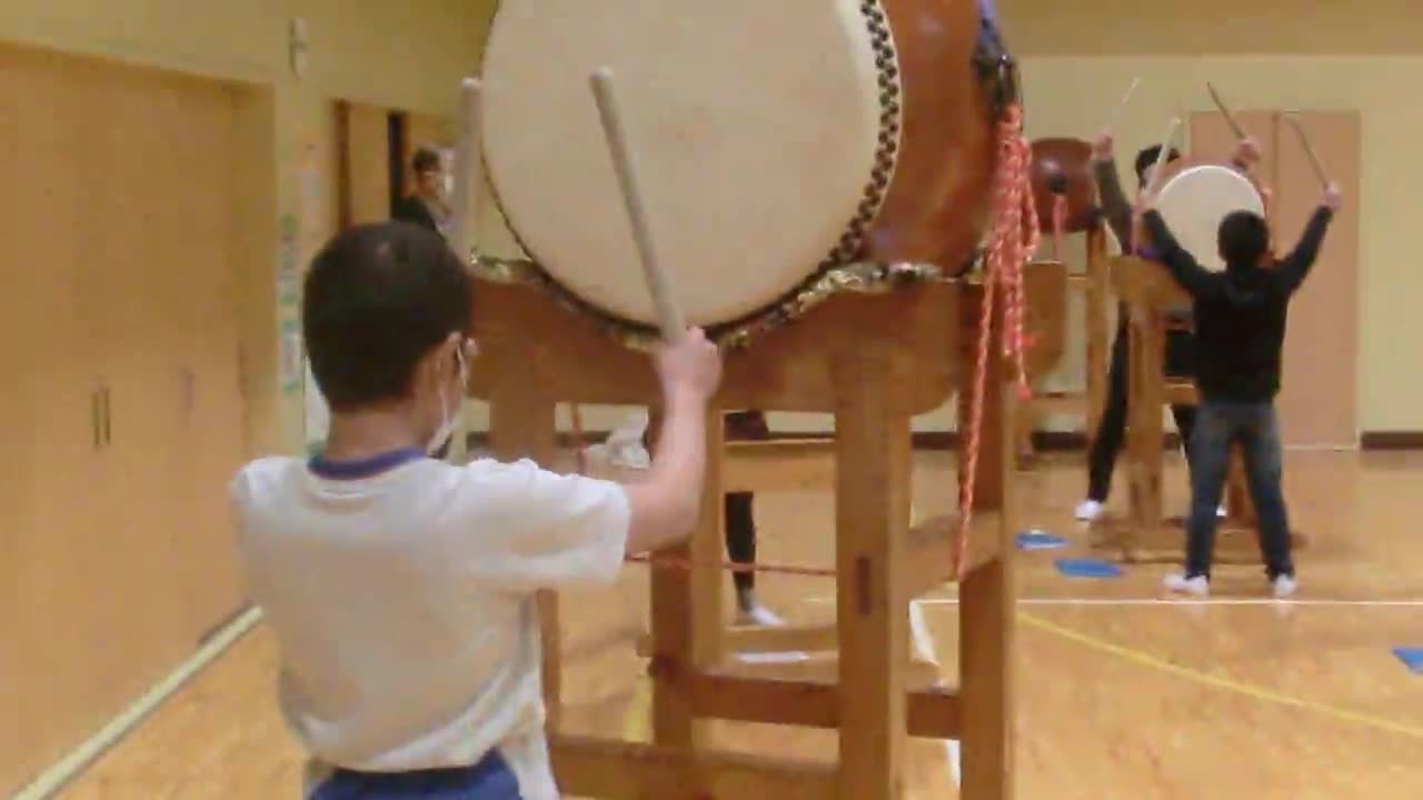 子ども祝い太鼓練習⑤