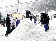 雪遊び