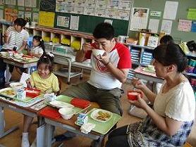試食会