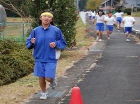 折り返し 理沙