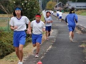 折り返し 実穂