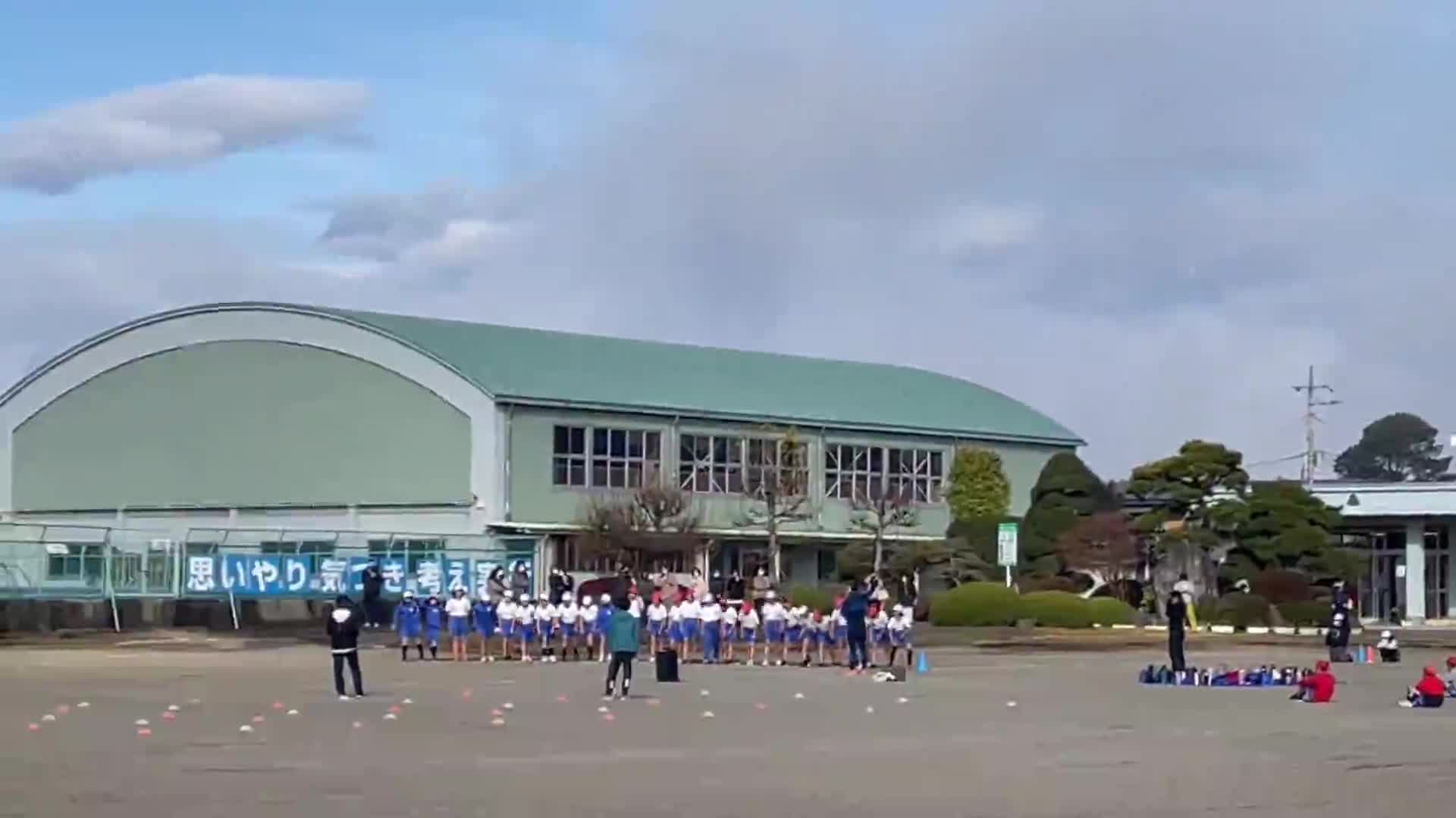R4 校内マラソン大会（５・６年生女子の部）前編