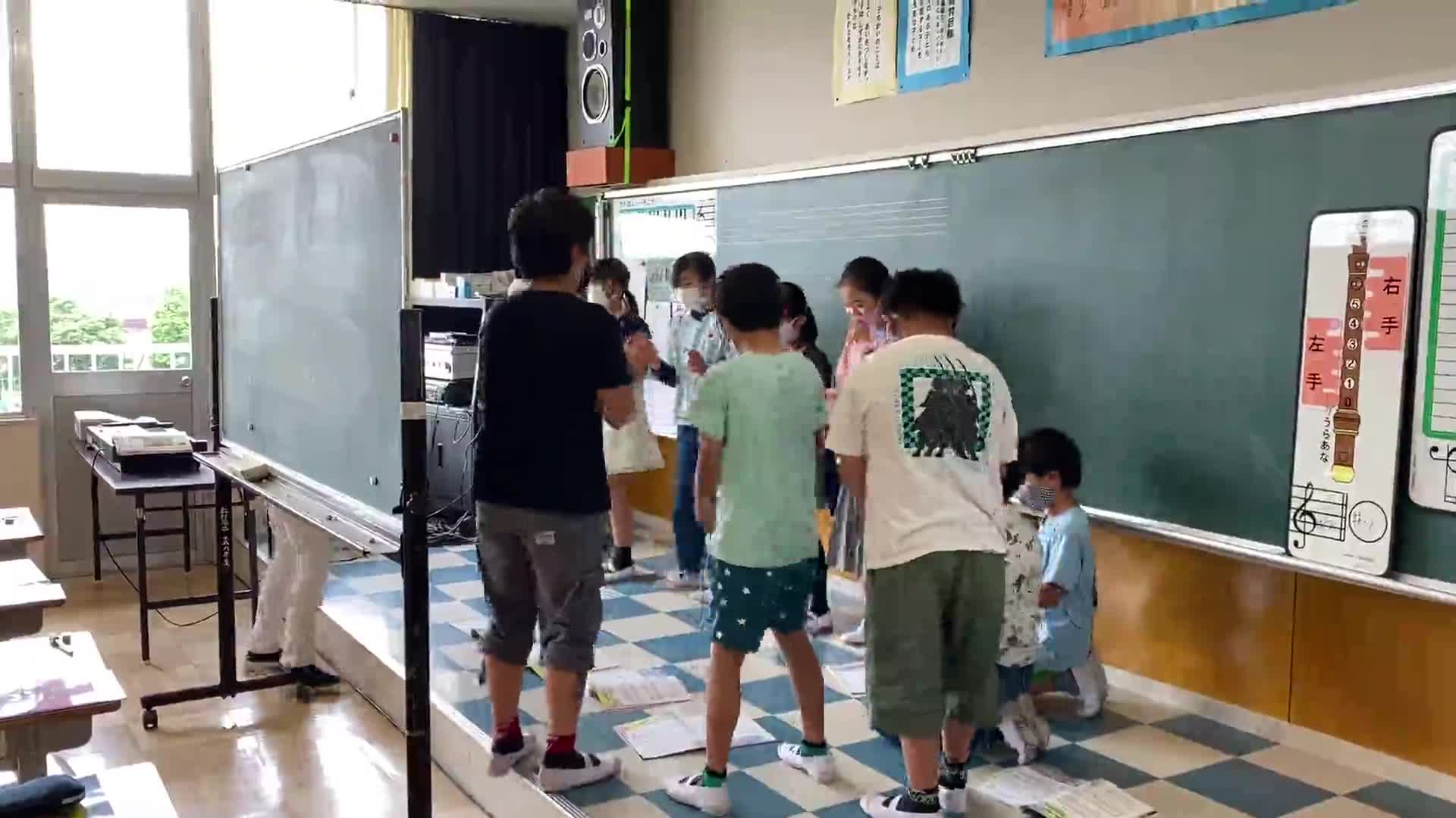 4年2組音楽の様子
