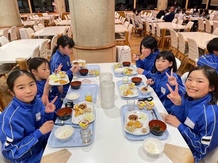 女子夕ご飯（バランスよいです）