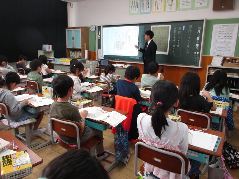 3年